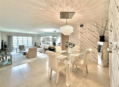 2504 Antigua Terrace Coconut Creek FL 33066