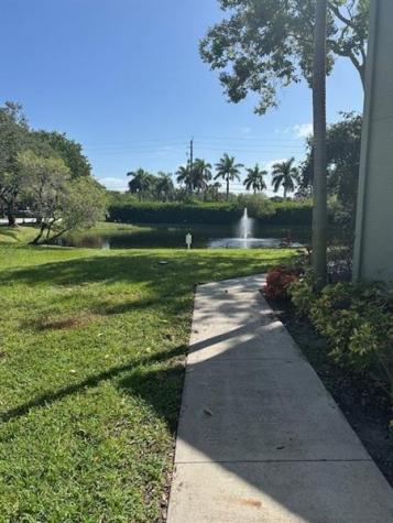 1000 Crystal Way Delray Beach FL 33444