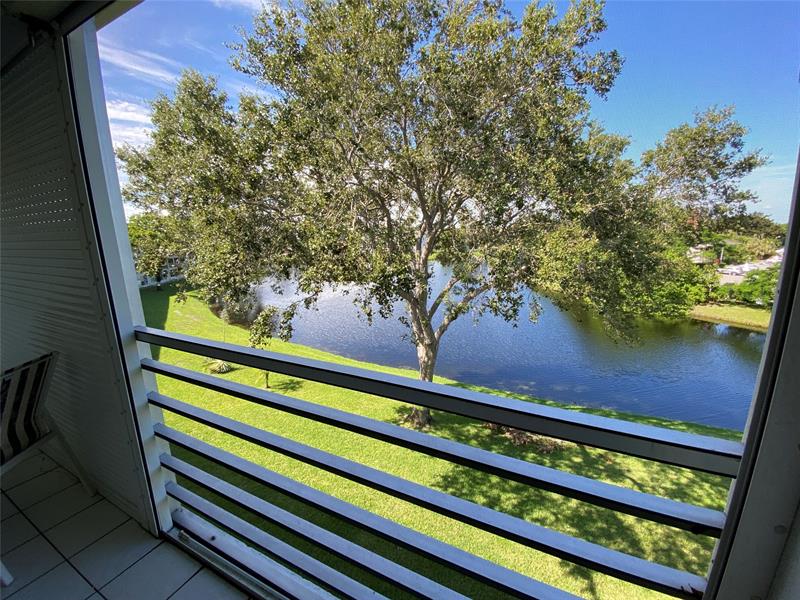 4003 Islewood D Deerfield Beach FL 33442