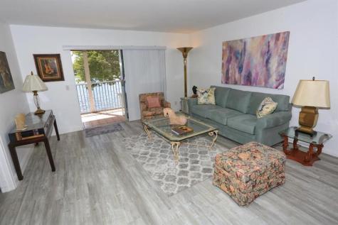 13001 SW 11th Court Hollywood FL 33027