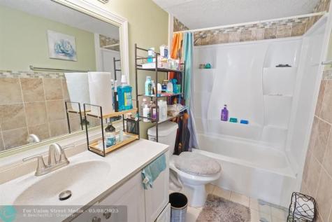 4174 Inverrary Drive Lauderhill FL 33319