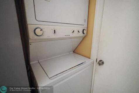 4174 Inverrary Drive Lauderhill FL 33319