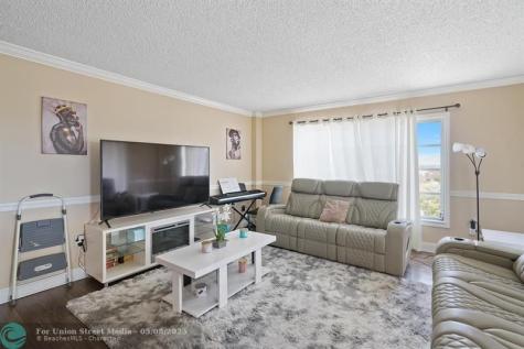 4174 Inverrary Drive Lauderhill FL 33319