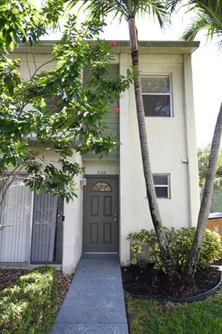 846 Crystal Lake Drive Deerfield Beach FL 33064