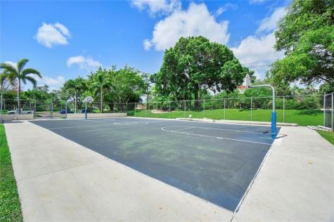 3246 Carambola Circle Coconut Creek FL 33066