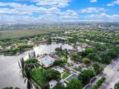 3246 Carambola Circle Coconut Creek FL 33066