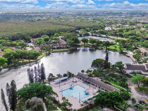 3246 Carambola Circle Coconut Creek FL 33066