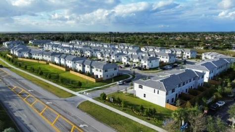 4611 NW 118th Avenue Coral Springs FL 33076