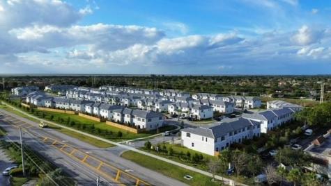 4611 NW 118th Avenue Coral Springs FL 33076