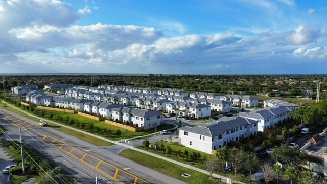 4611 NW 118th Avenue Coral Springs FL 33076