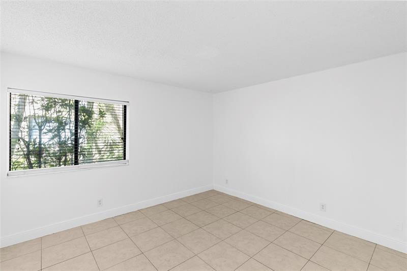 2661 Riverside Drive Coral Springs FL 33065