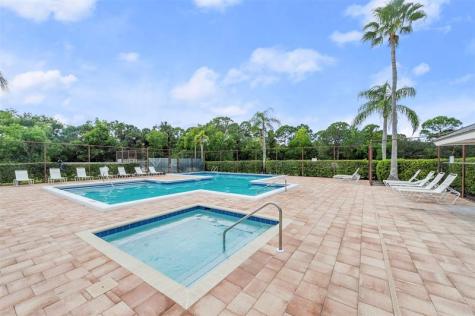 6809 SE Yorktown Drive Hobe Sound FL 33455