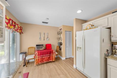 6809 SE Yorktown Drive Hobe Sound FL 33455