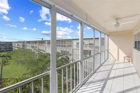 4650 Washington Street Hollywood FL 33021