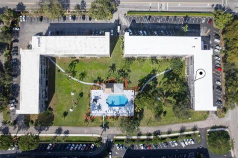 4650 Washington Street Hollywood FL 33021