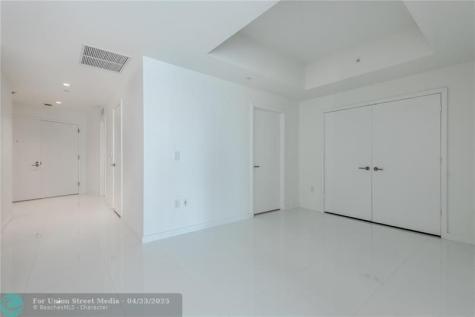 851 NE 1st Avenue Miami FL 33132