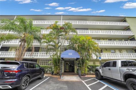 1425 Arthur Street Hollywood FL 33020