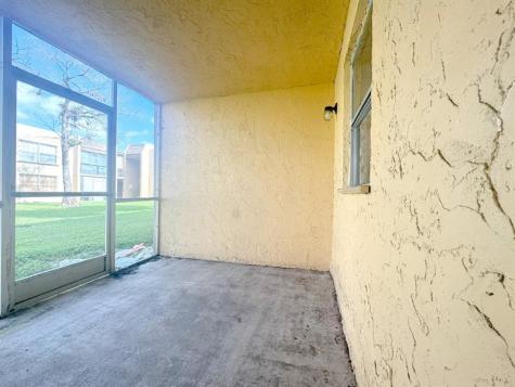 4211 NW 19th Street Lauderhill FL 33313