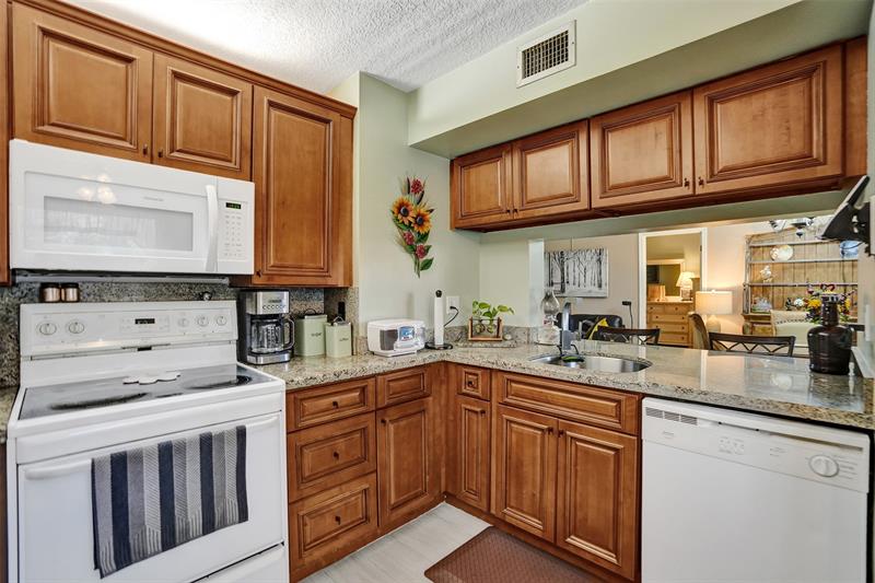 9629 NW 4th Street Coral Springs FL 33071