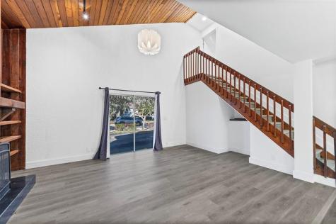3951 Coral Springs Drive Coral Springs FL 33065