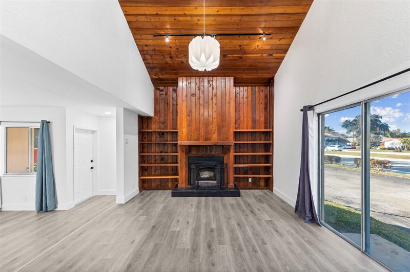 3951 Coral Springs Drive Coral Springs FL 33065