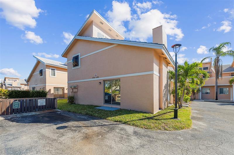 3951 Coral Springs Drive Coral Springs FL 33065