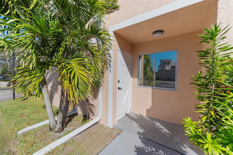 3951 Coral Springs Drive Coral Springs FL 33065