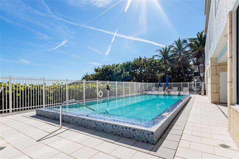 704 N Ocean Boulevard Pompano Beach FL 33062