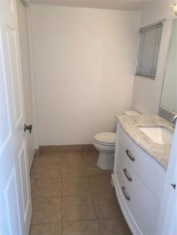 5201 NE 14th Terrace Fort Lauderdale FL 33334