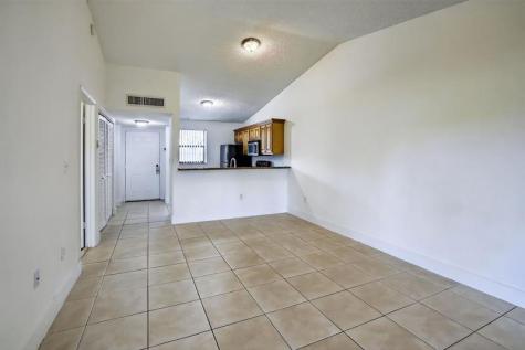 9953 Nob Hill Court Sunrise FL 33351