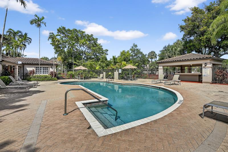 9953 Nob Hill Court Sunrise FL 33351