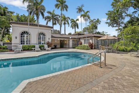 9953 Nob Hill Court Sunrise FL 33351
