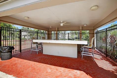 9953 Nob Hill Court Sunrise FL 33351