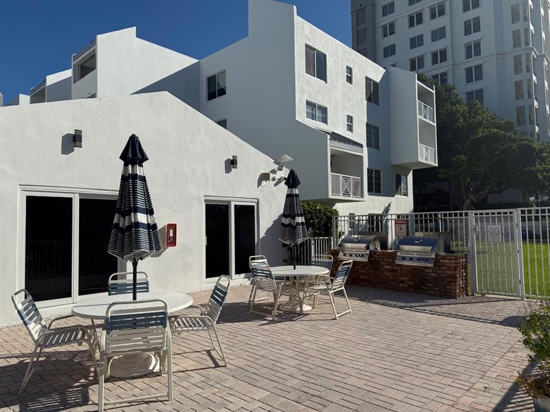 2840 14TH Street Causeway Pompano Beach FL 33062