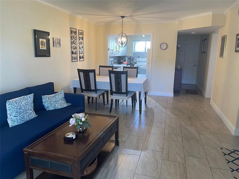 2566 S Garden Drive Lake Worth FL 33461