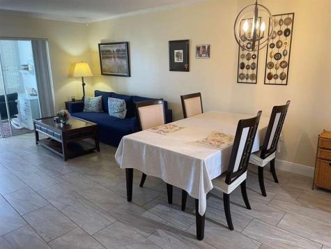 2566 S Garden Drive Lake Worth FL 33461