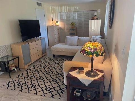 2566 S Garden Drive Lake Worth FL 33461