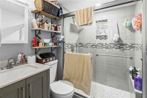 101 Royal Park Drive Oakland Park FL 33309