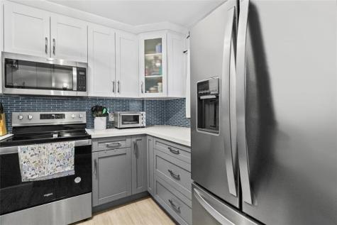 101 Royal Park Drive Oakland Park FL 33309