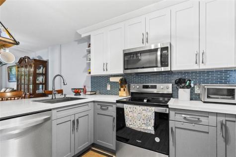 101 Royal Park Drive Oakland Park FL 33309