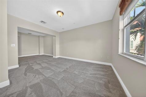 1033 NE 17th Way Fort Lauderdale FL 33304