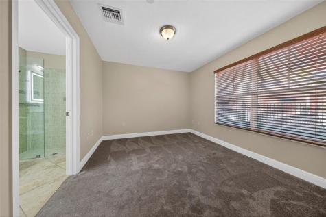 1033 NE 17th Way Fort Lauderdale FL 33304