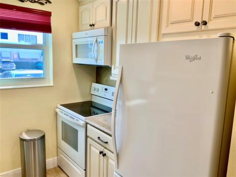 700 Bayshore Drive Fort Lauderdale FL 33304