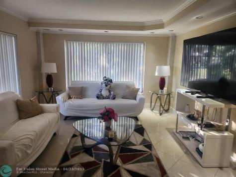 4160 Inverrary Drive Lauderhill FL 33319