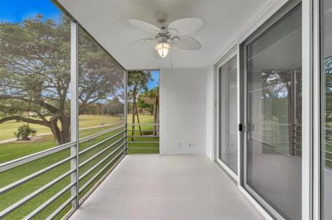 3800 Oaks Clubhouse Drive Pompano Beach FL 33069