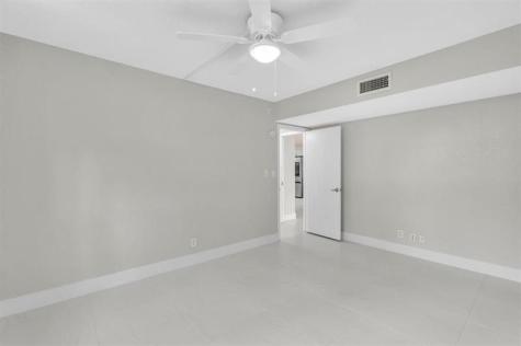 3800 Oaks Clubhouse Drive Pompano Beach FL 33069