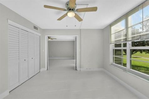 3800 Oaks Clubhouse Drive Pompano Beach FL 33069