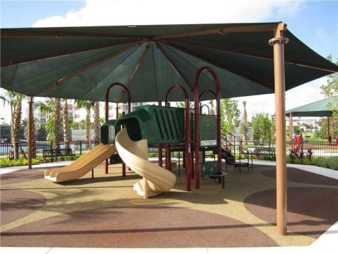 3800 Oaks Clubhouse Drive Pompano Beach FL 33069