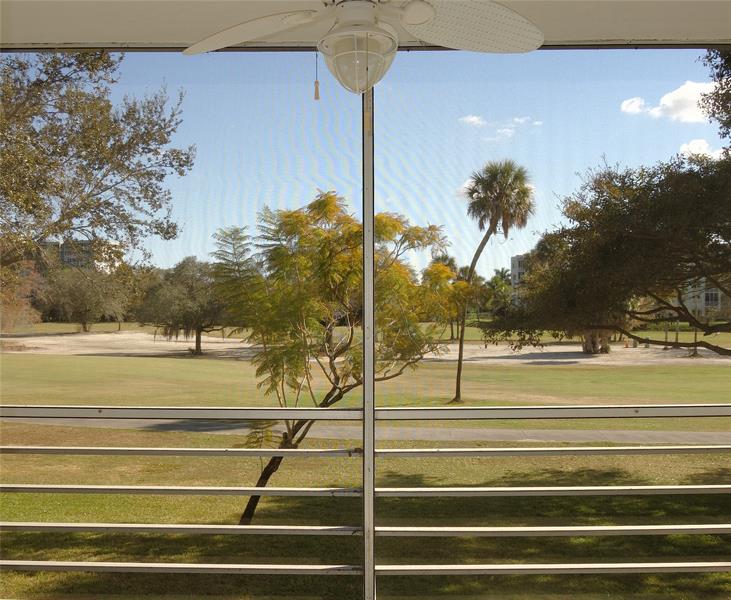 3800 Oaks Clubhouse Drive Pompano Beach FL 33069