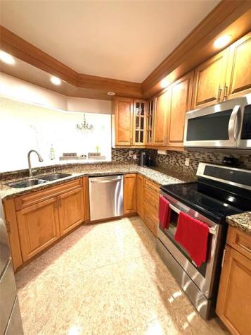 2521 NW 104th Avenue Sunrise FL 33322